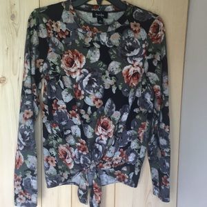 Lauren Conrad very soft front-tie floral top